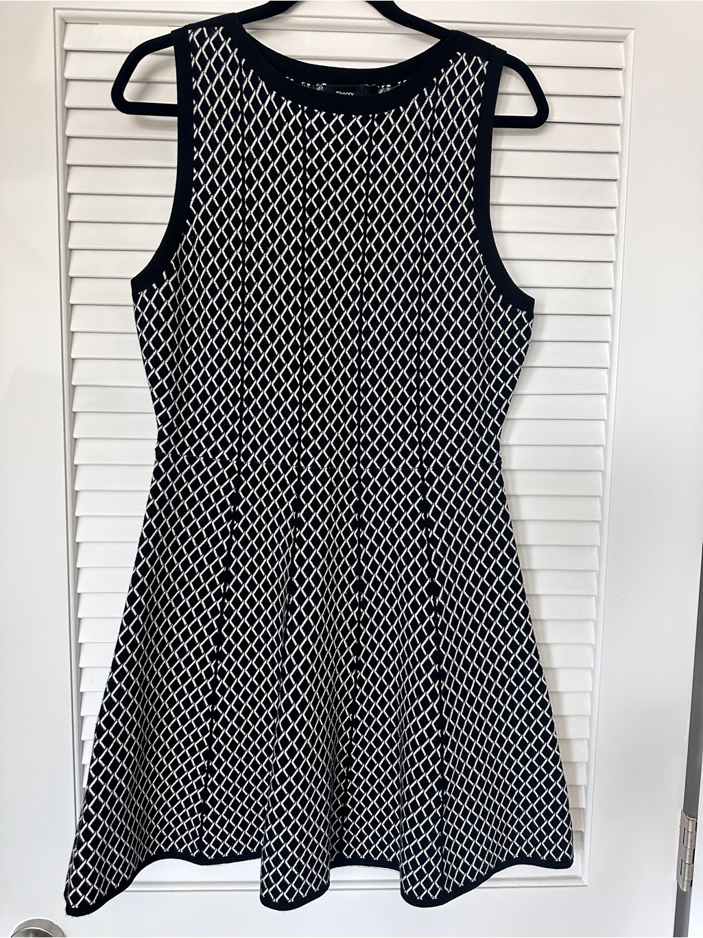 Theory Black & White Sleeveless Geometric Knit Dress Size L